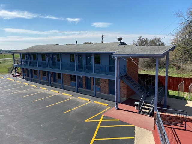 The Country Corner Inn